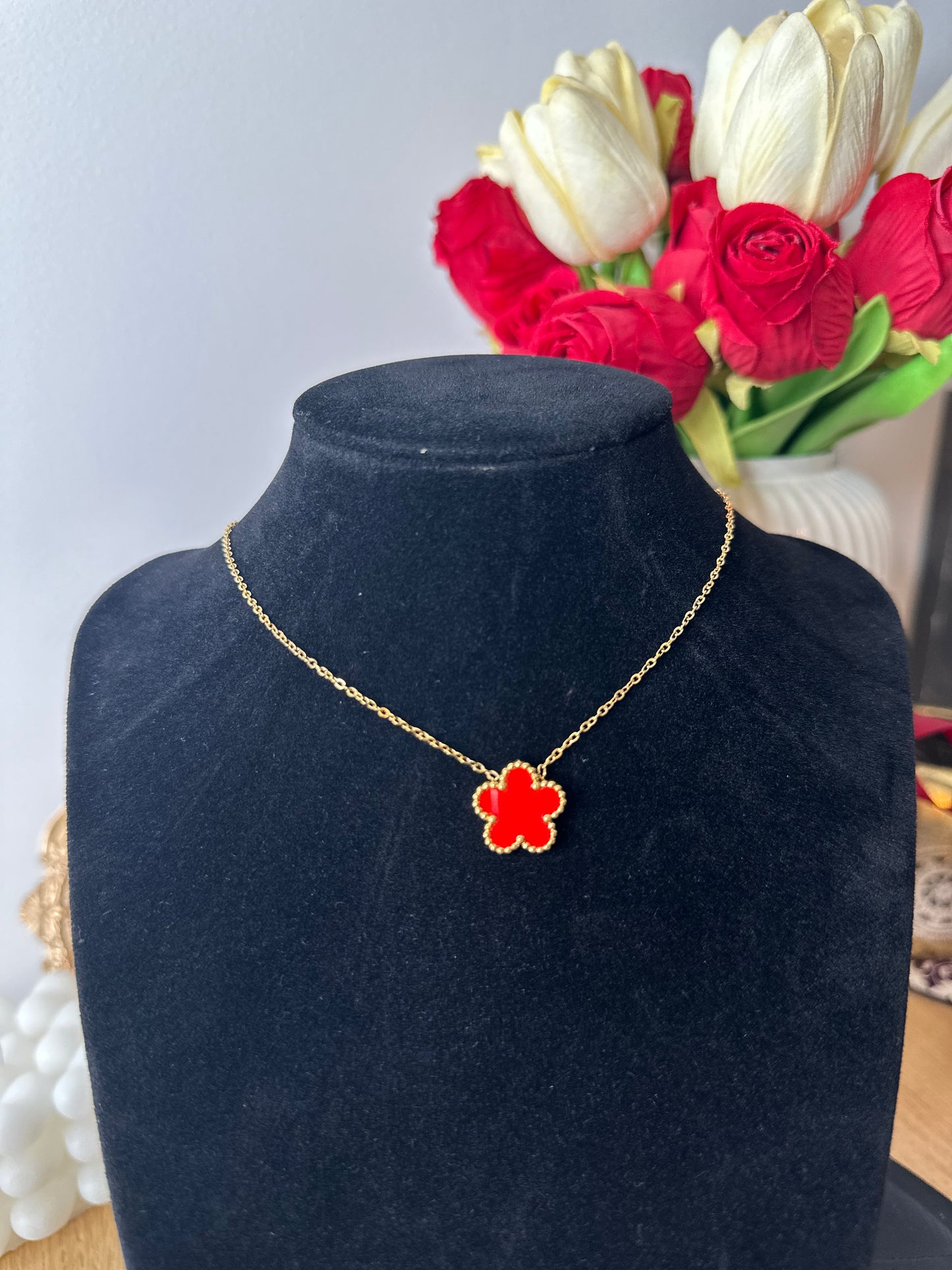 COLLIER TRÈFLE RED